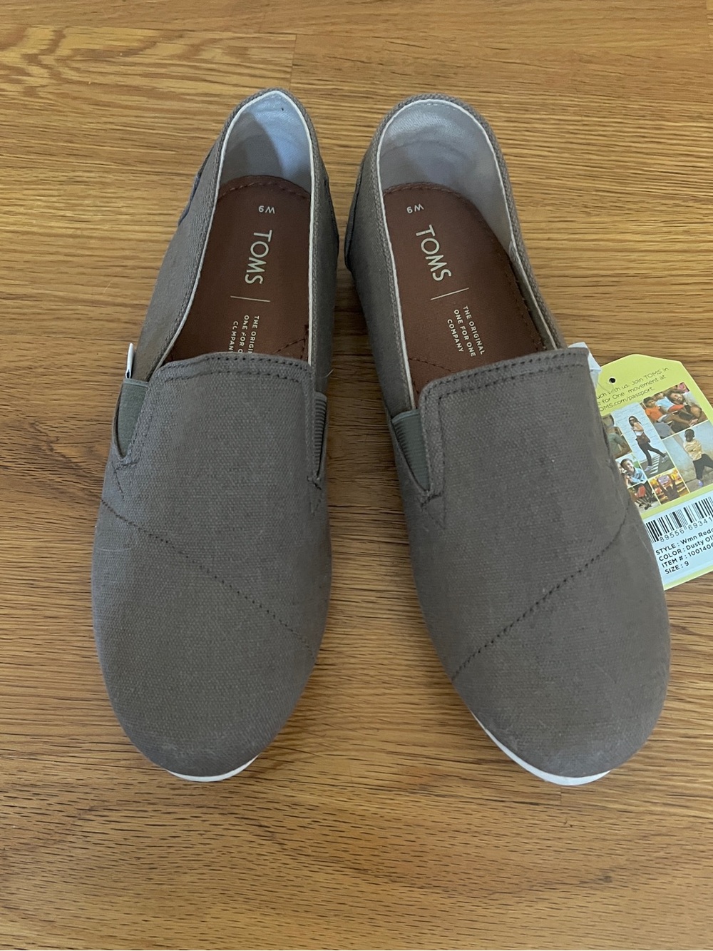 TOMS redondo dusty olive canvas slip on shoes women's 9 NEW NWT
